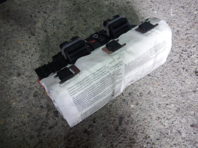 Подушка безопасности (Airbag)