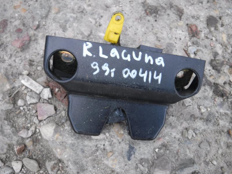 Замок багажника