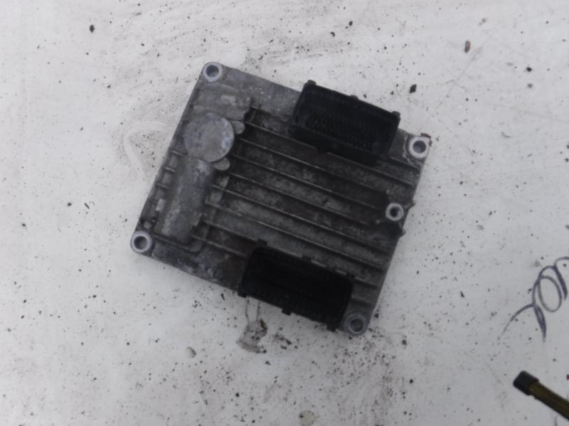 Блок управления двигателем