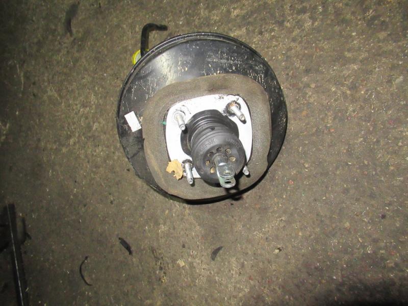 Вакуумный усилитель тормозов