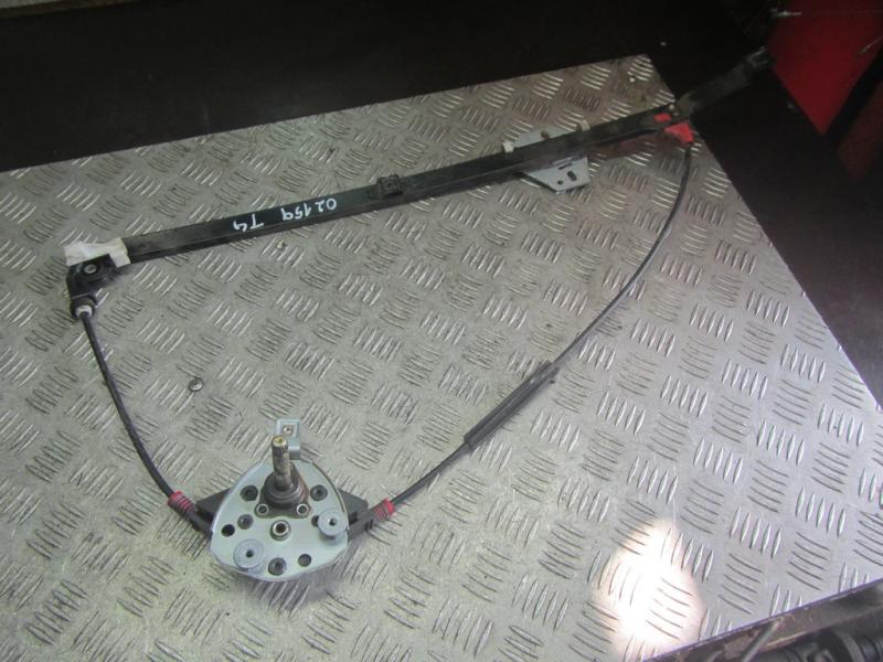 Стеклоподъёмник механический