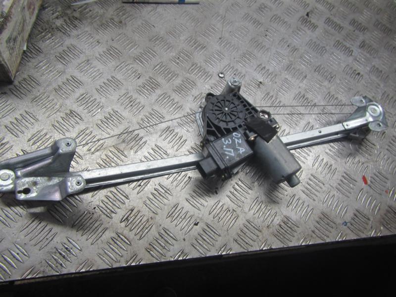 Стеклоподъёмник электрический