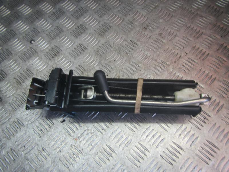 Домкрат