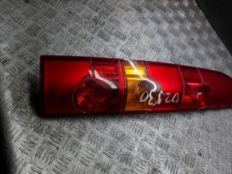 Фонарь (задний)